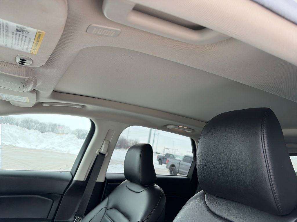 Used 2024 Ford Edge SEL w/ Convenience Package image 26