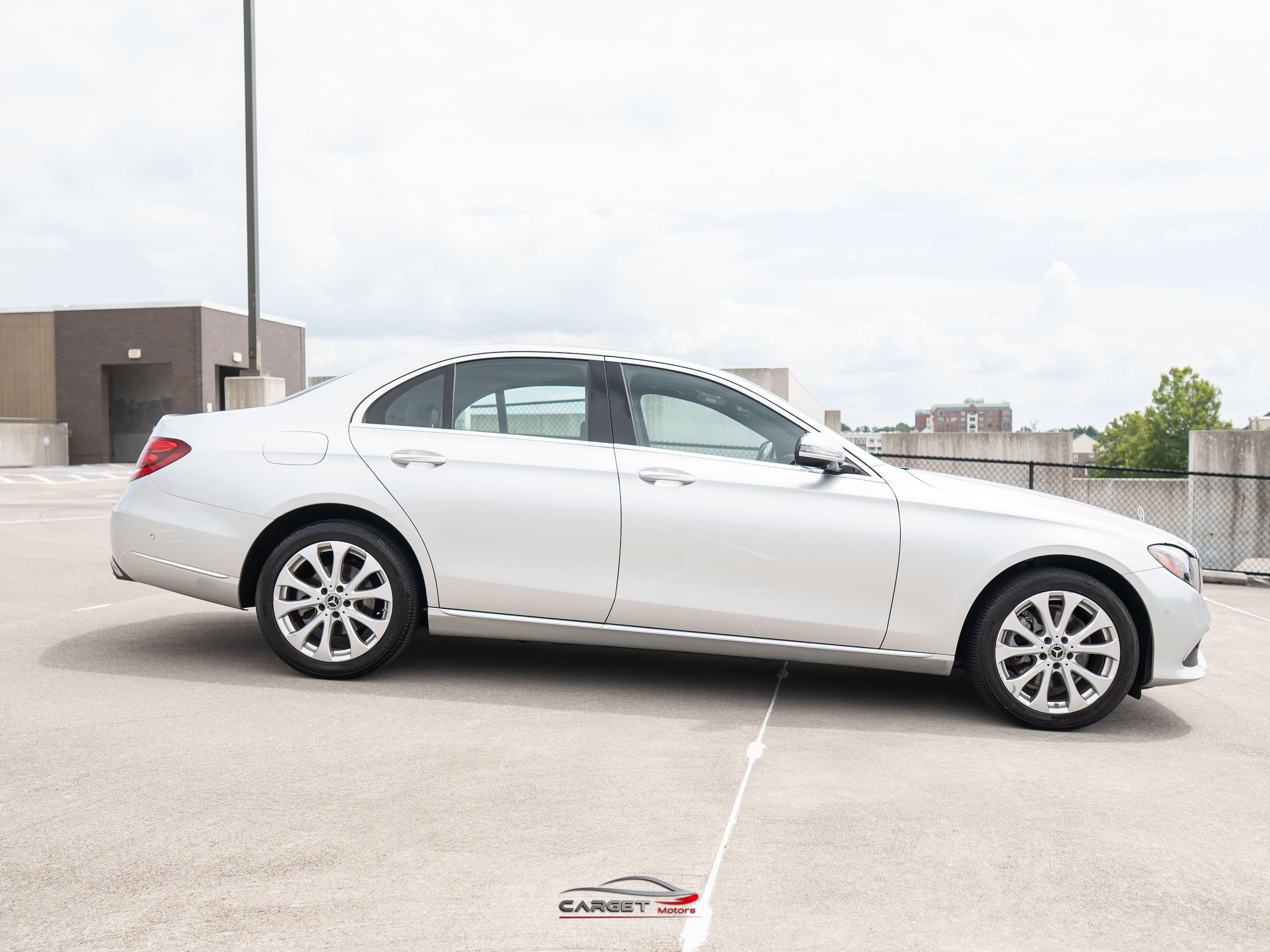 Used 2019 Mercedes-Benz E 300 4MATIC w/ Premium 1 Package image 8