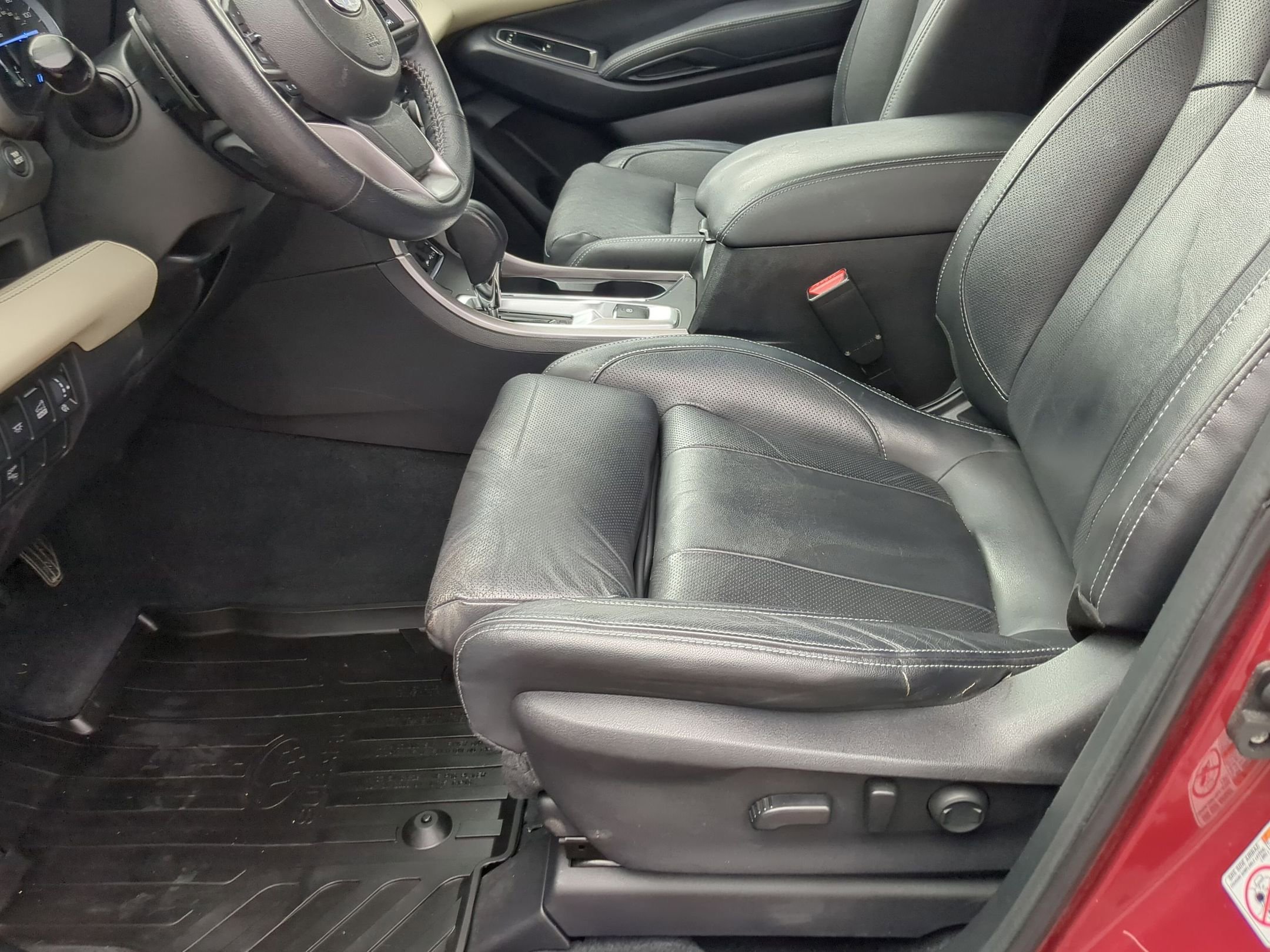 Used 2020 Subaru Ascent Limited w/ Technology Package image 11