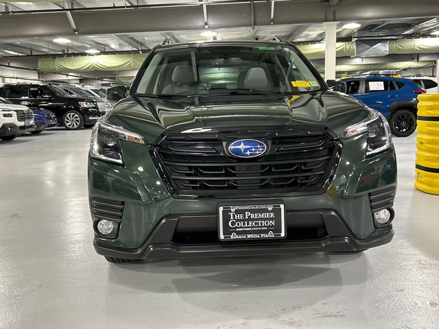 Used 2023 Subaru Forester Premium image 6