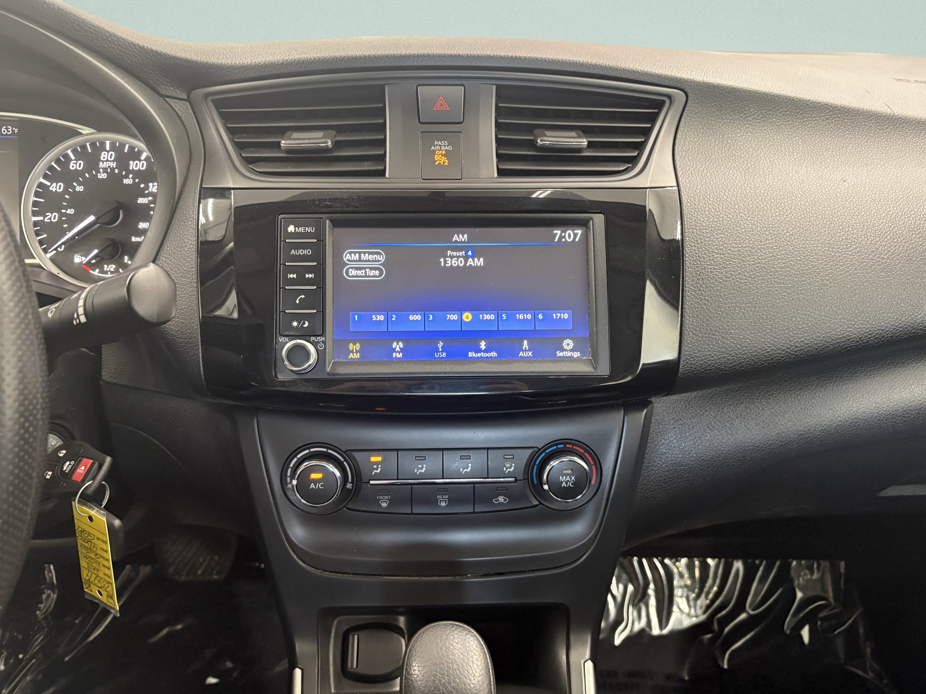 Used 2019 Nissan Sentra S image 13