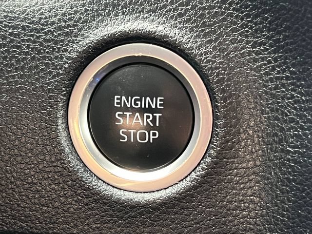 Used 2023 Toyota Tundra SR AWD/4WD image 32
