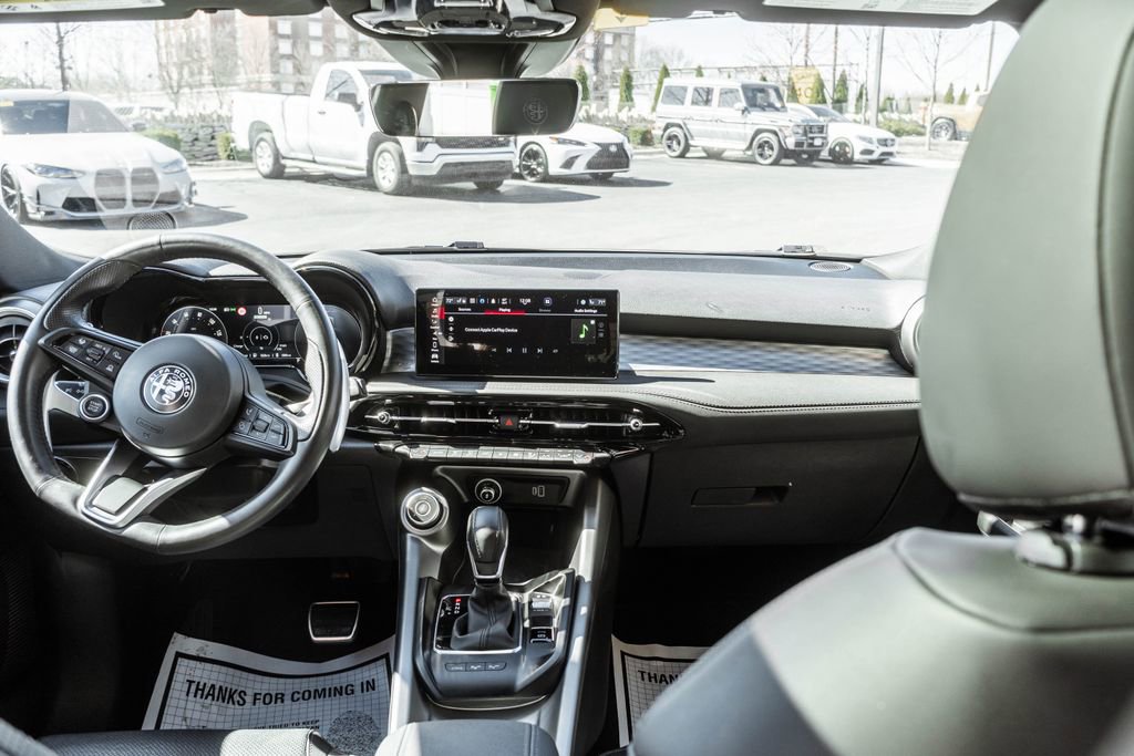 Used 2024 Alfa Romeo Tonale Veloce image 9