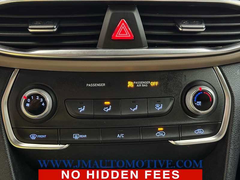 Used 2019 Hyundai Santa Fe SE AWD/4WD image 32
