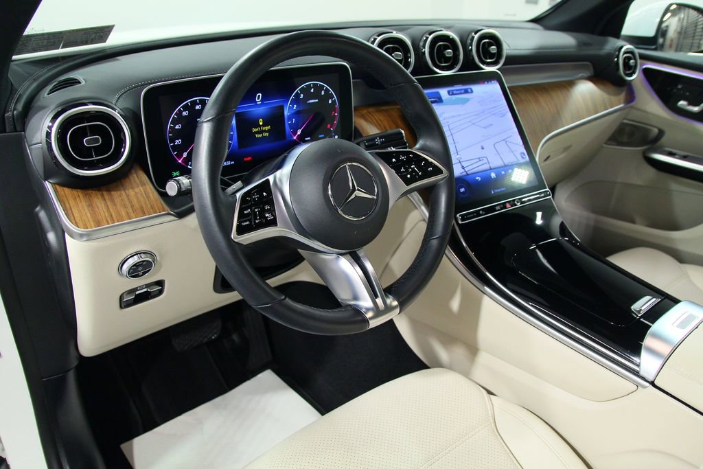 Certified 2023 Mercedes-Benz GLC 300 4MATIC image 5