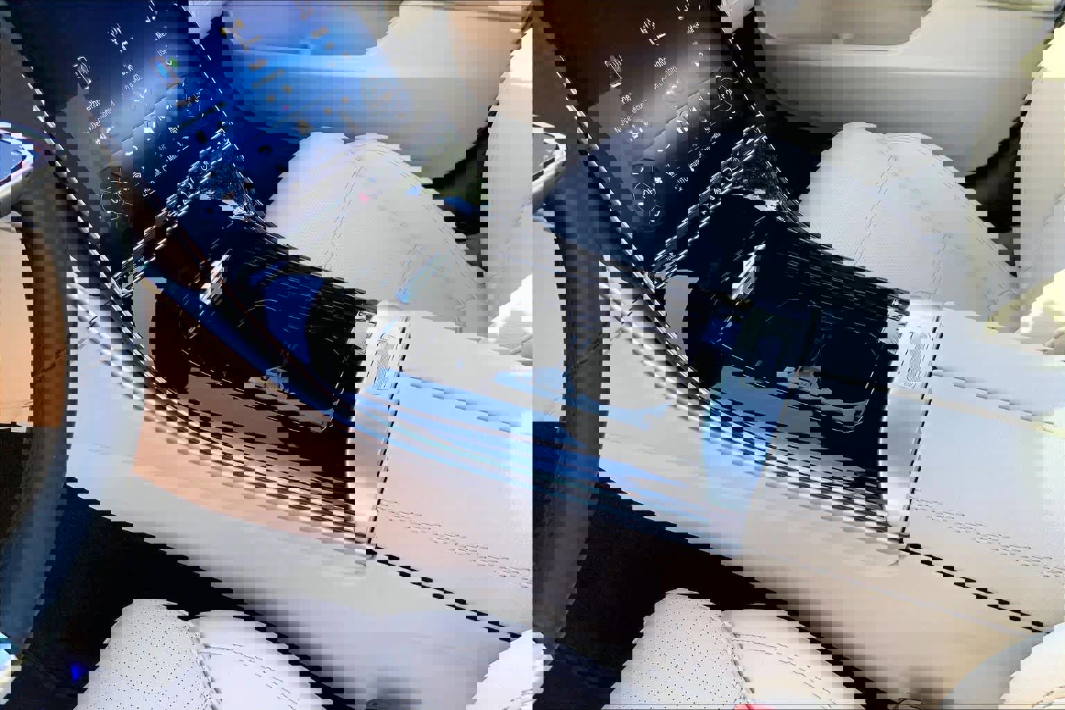 Certified 2023 Mercedes-Benz C 300 Sedan image 15