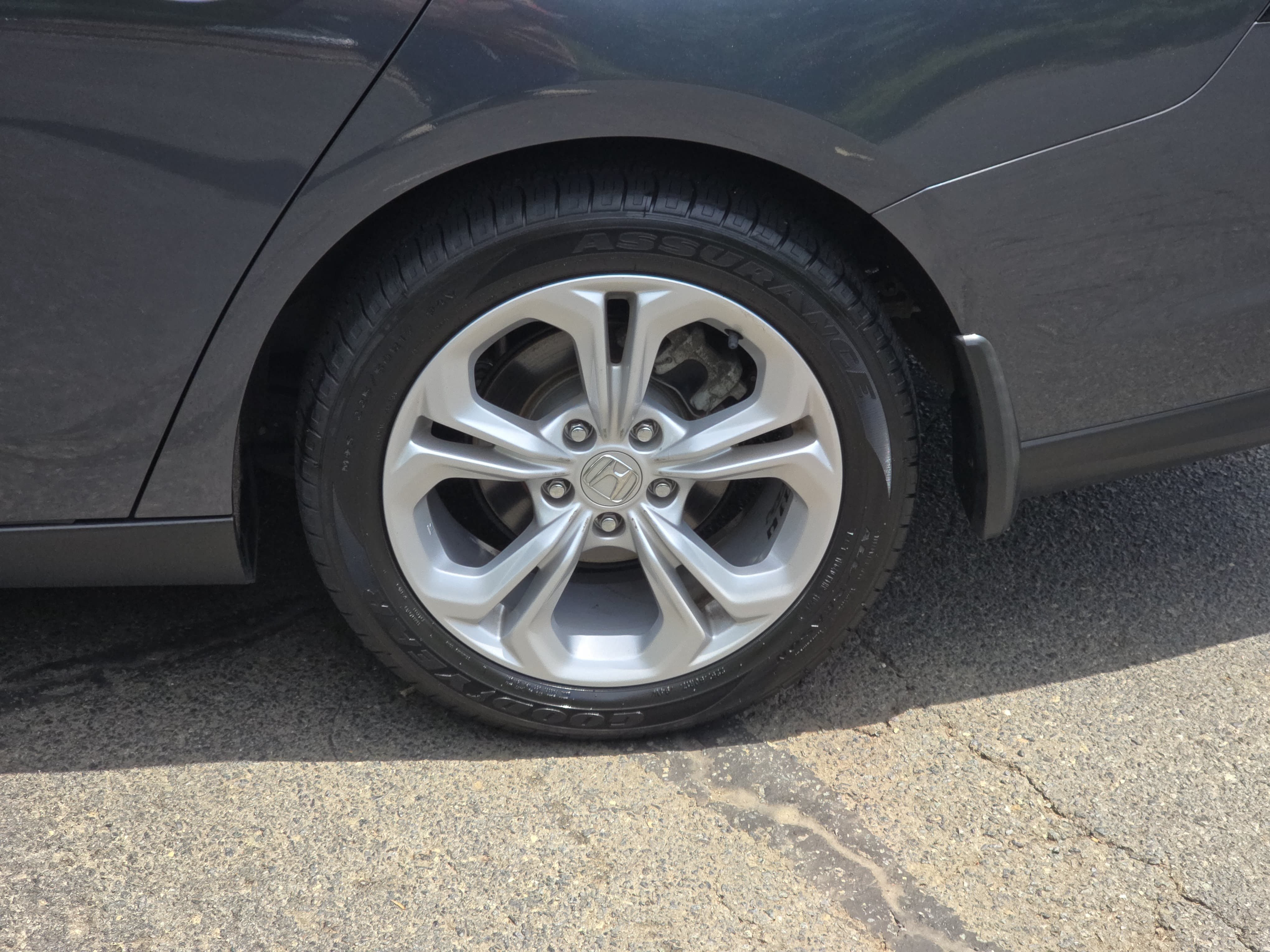 Used 2024 Honda Accord LX image 31