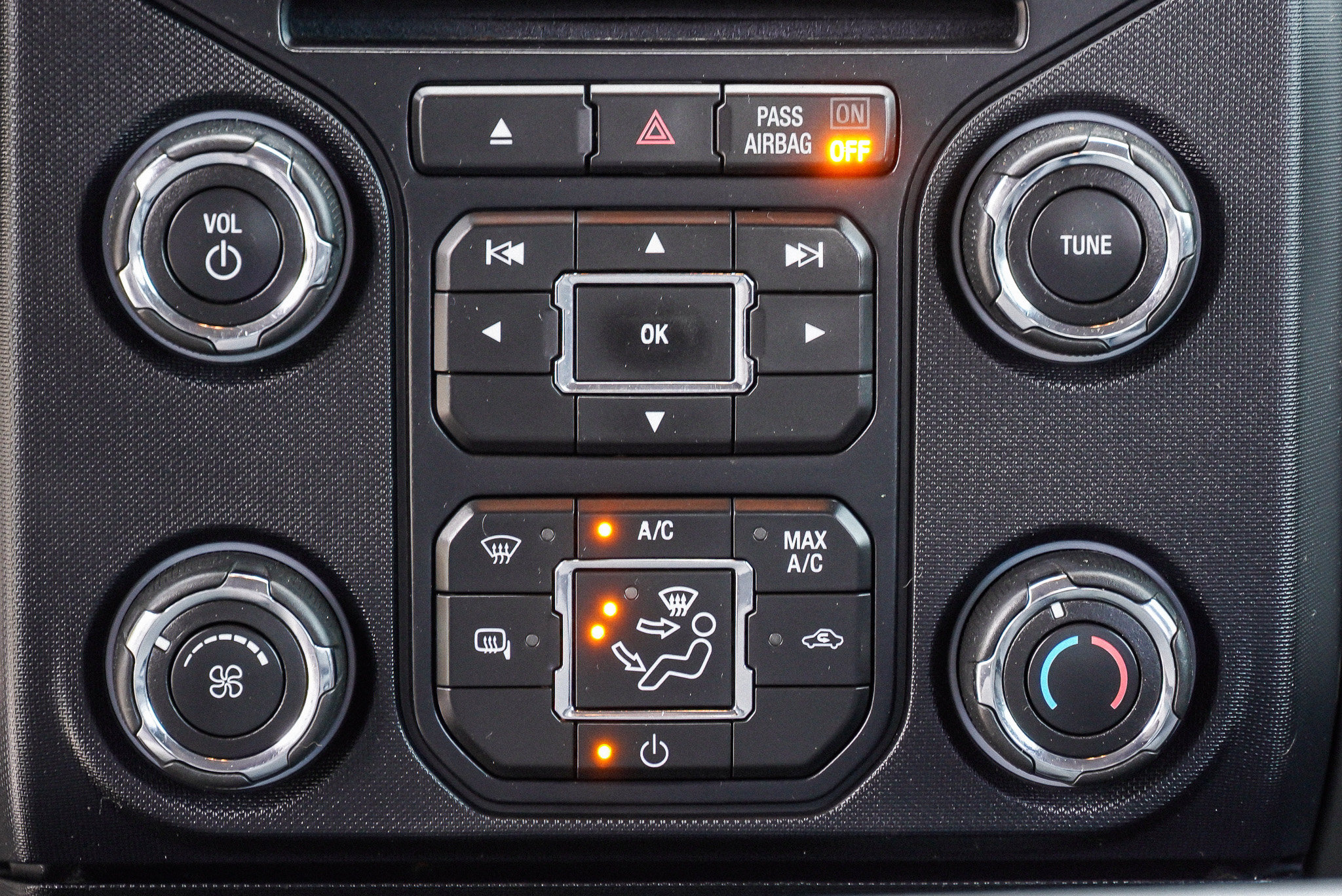 Used 2013 Ford F150 XLT w/ Luxury Equipment Group AWD/4WD image 36