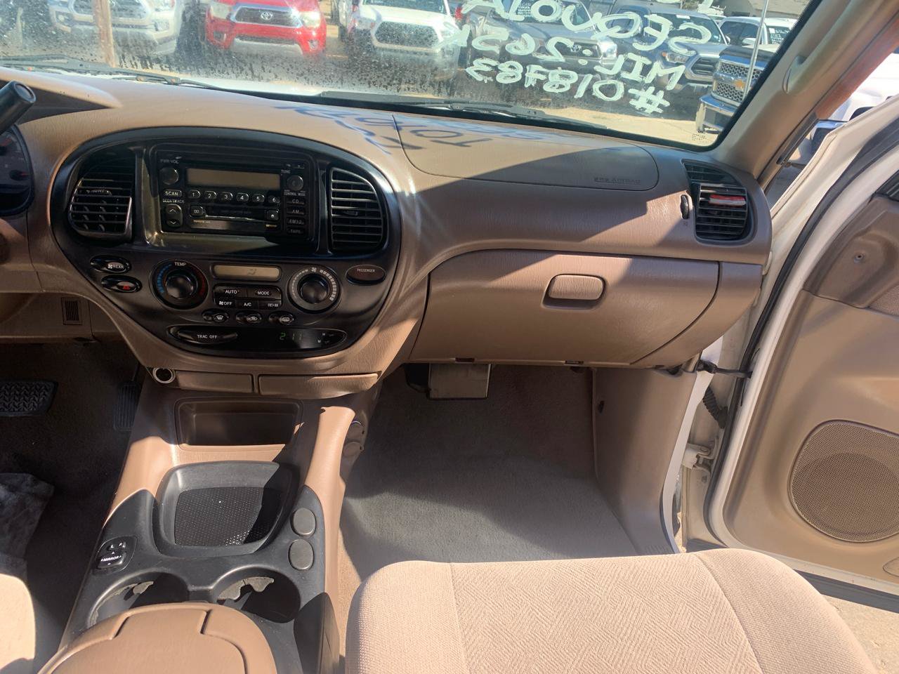 Used 2001 Toyota Sequoia SR5 RWD image 22