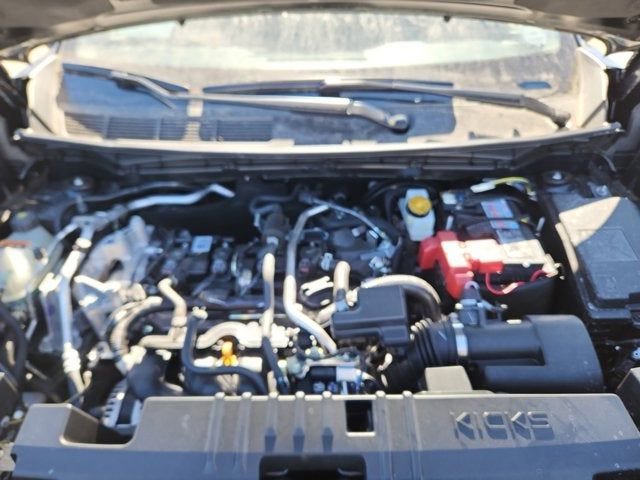 New 2025 Nissan Kicks SR w/ Illumination Package image 17