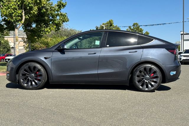 Used 2021 Tesla Model Y Performance AWD/4WD image 7