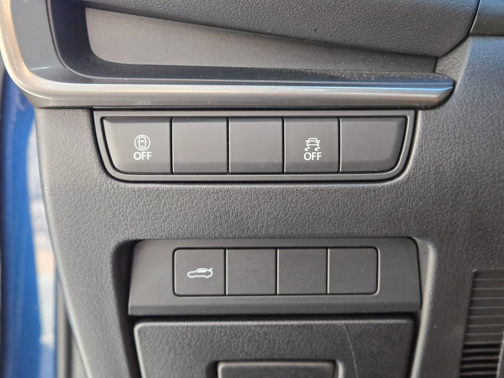 Certified 2023 MAZDA MAZDA3 s FWD image 28