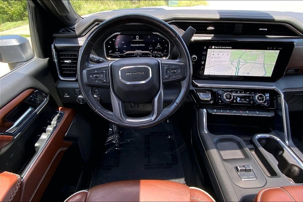 Used 2024 GMC Sierra 2500 Denali Ultimate w/ Max Trailering Package AWD/4WD image 5