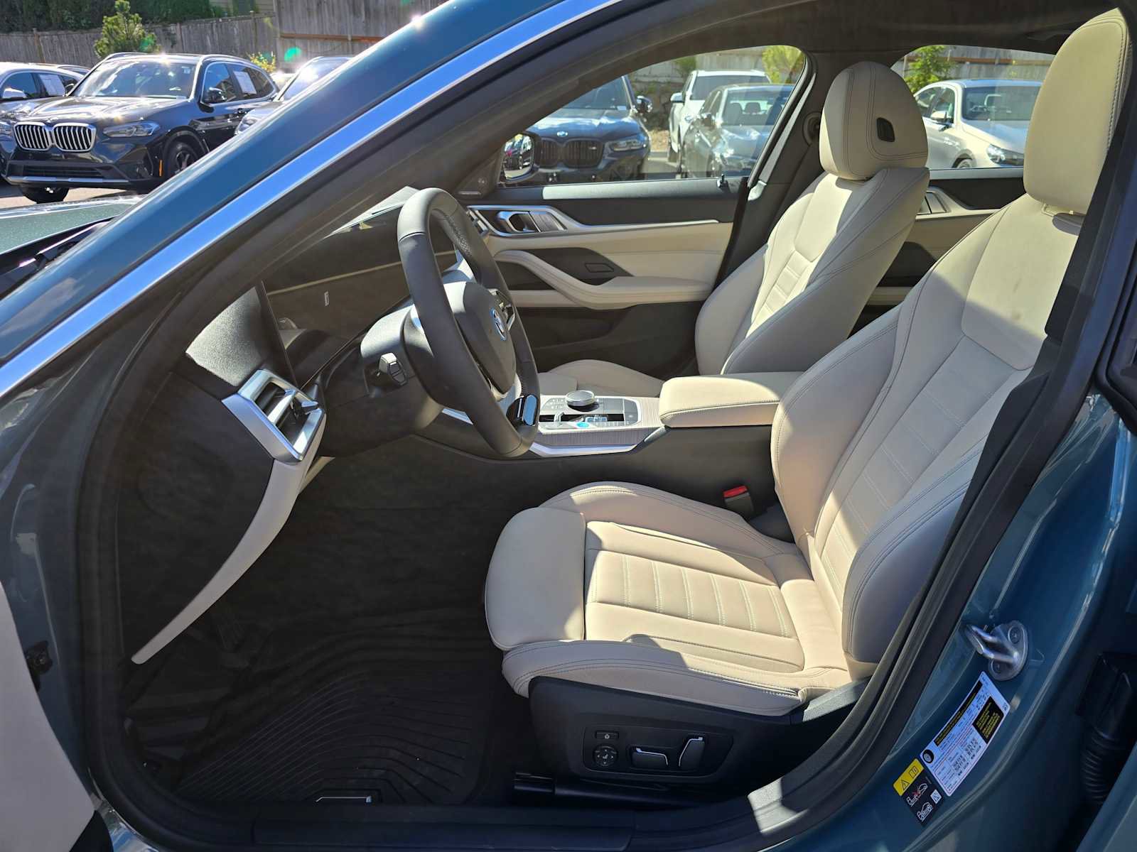 Used 2025 BMW i4 xDrive40i image 20