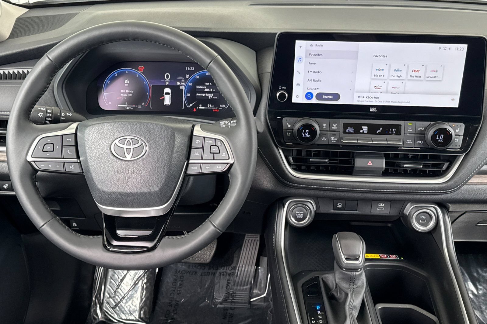Certified 2026 Toyota Grand Highlander AWD image 20