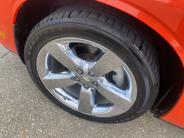 Used 2009 Dodge Challenger R/T RWD image 30