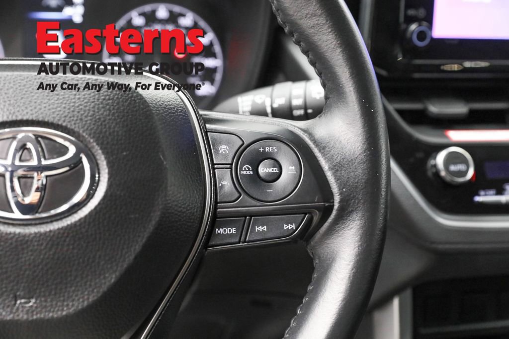 Used 2024 Toyota Corolla Cross LE image 16