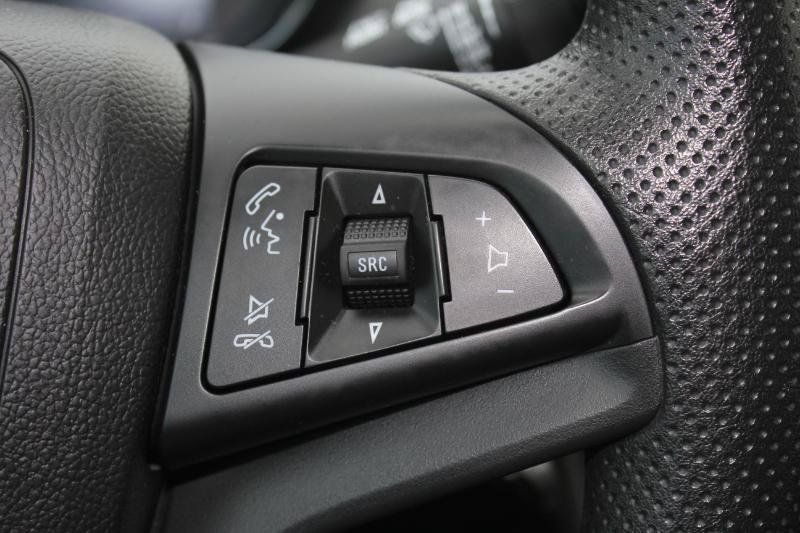 Used 2022 Chevrolet Trax LS w/ Tint and Cruise Package FWD image 20