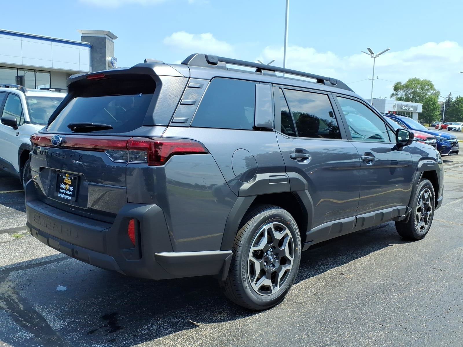 New 2026 Subaru Outback Touring AWD/4WD image 10
