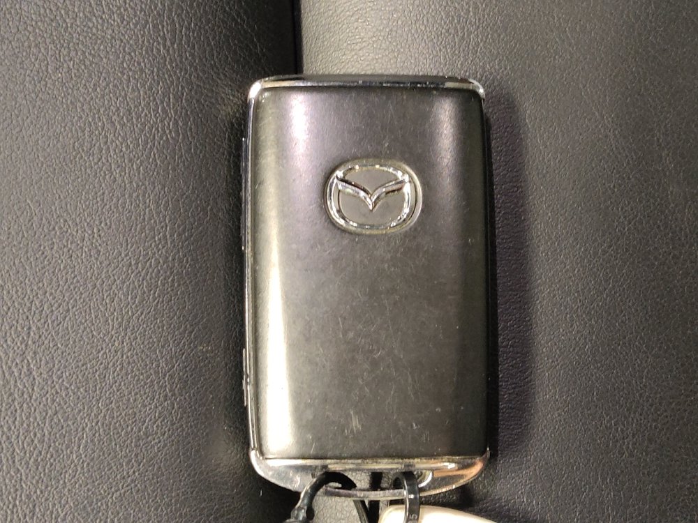 Used 2024 MAZDA MAZDA3 s FWD image 32