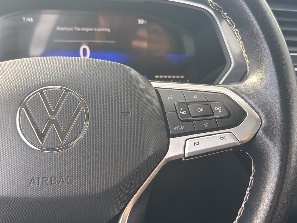 Certified 2023 Volkswagen Tiguan SE w/ Panoramic Sunroof Package FWD image 12