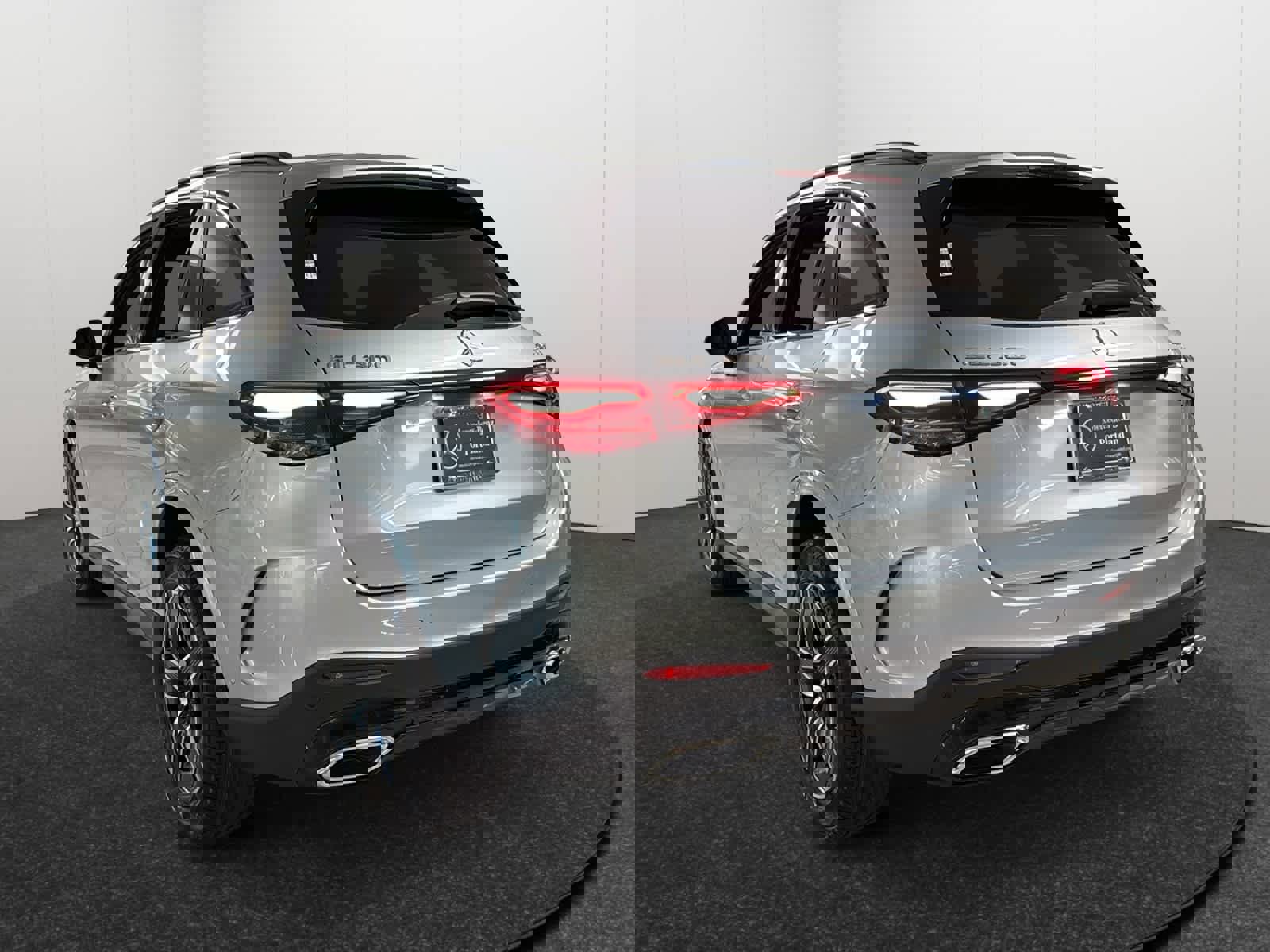 New 2026 Mercedes-Benz GLC 300 4MATIC image 5