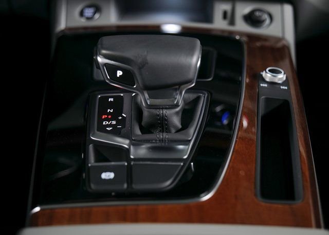 Certified 2022 Audi Q5 2.0T Premium Plus w/ Premium Plus Package image 15