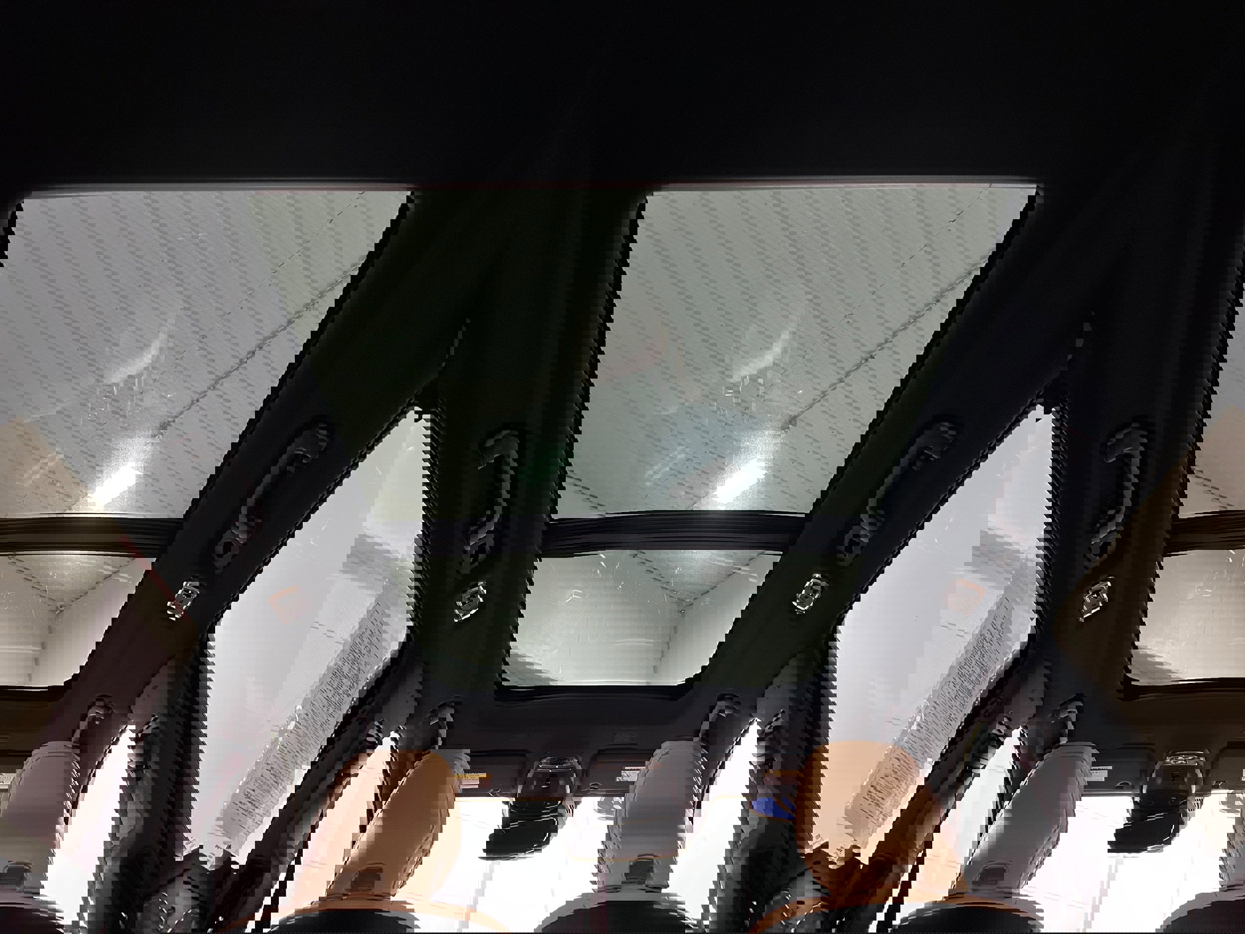 Used 2020 Volvo V60 T5 Cross Country image 24