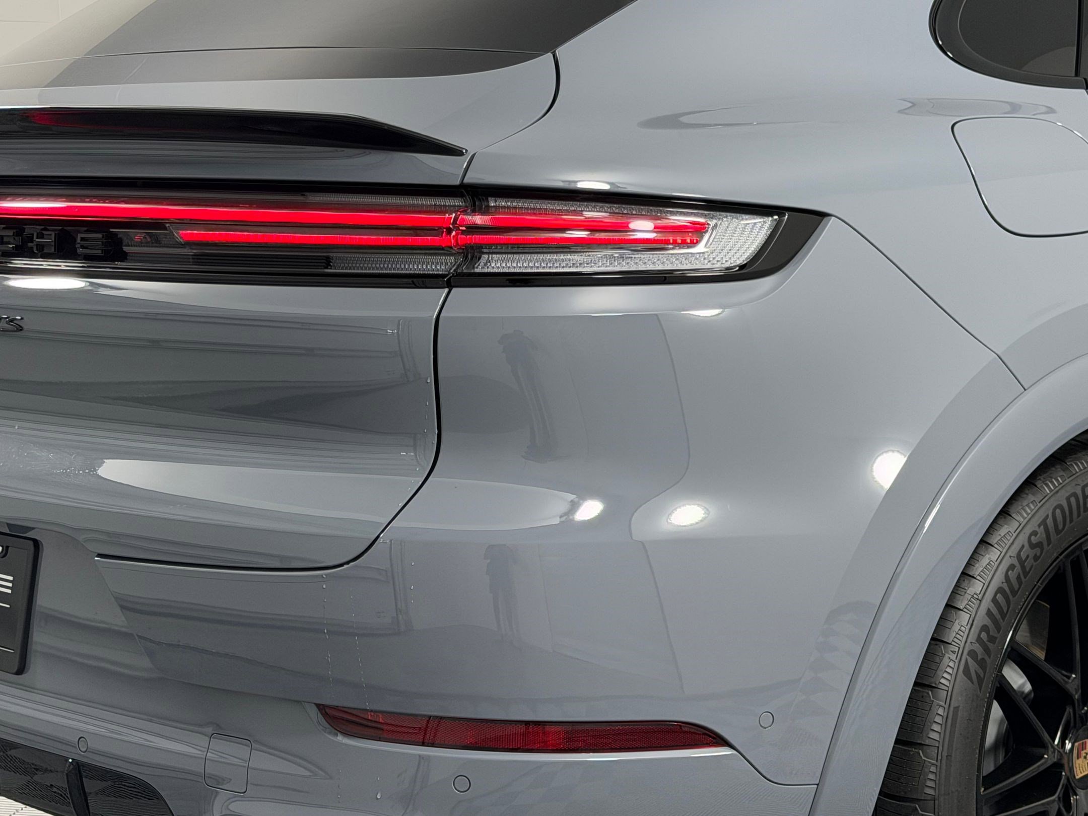 Certified 2025 Porsche Cayenne GTS image 13