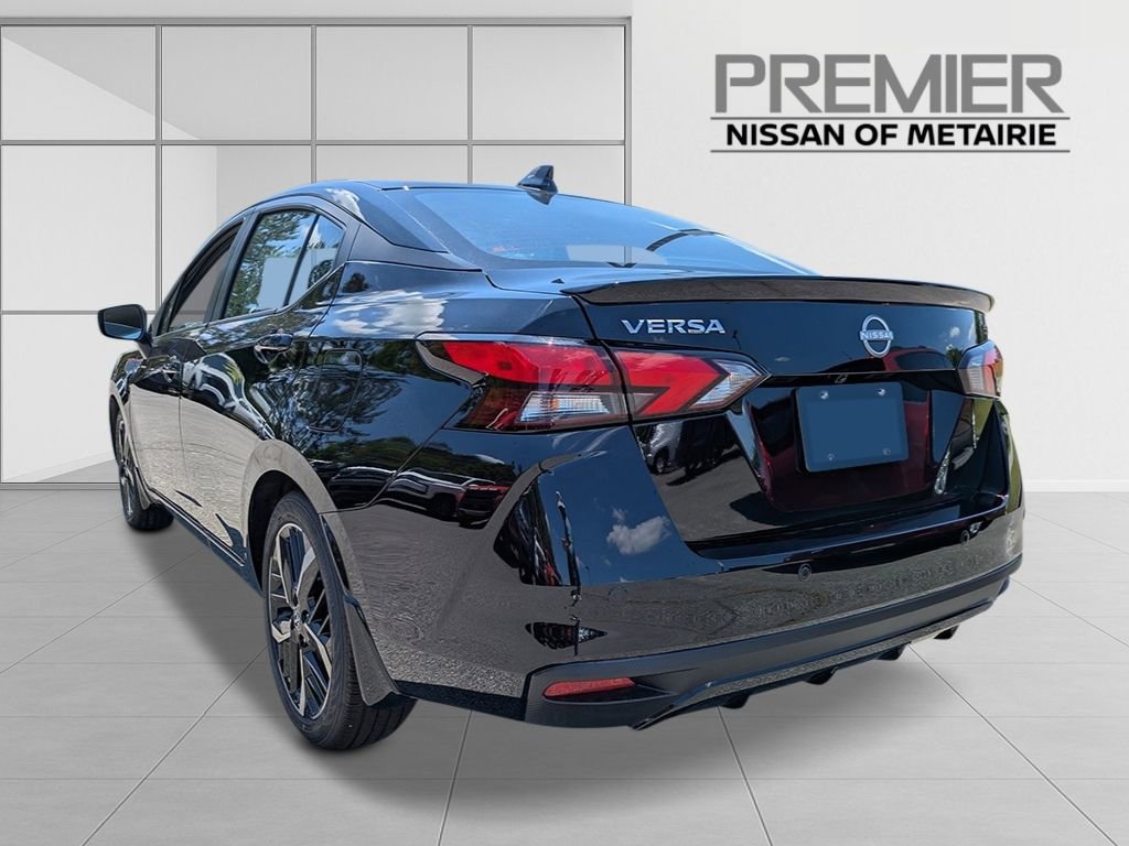 New 2025 Nissan Versa SR w/ Trunk Package image 3