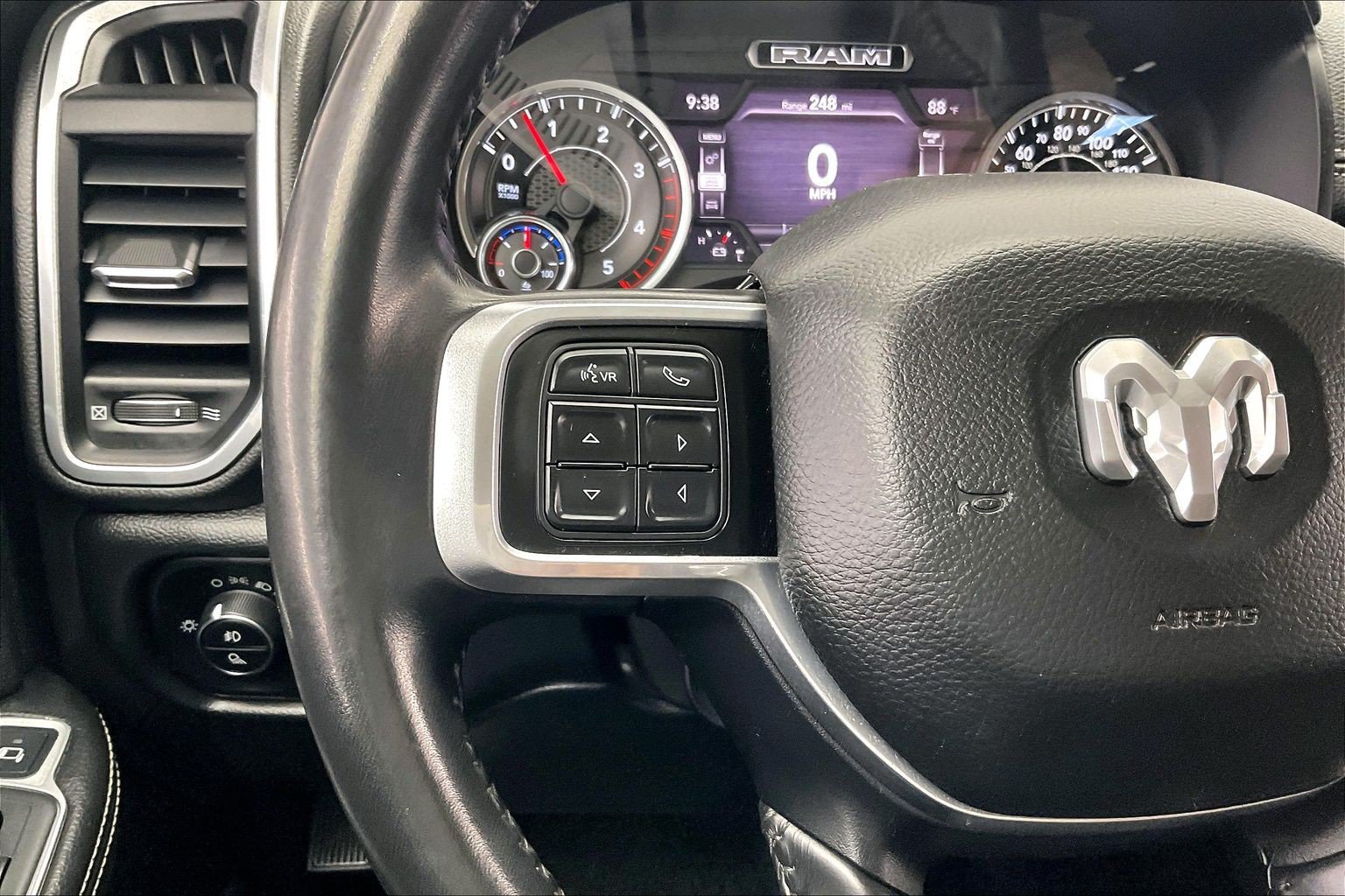 Used 2020 RAM 2500 Laramie AWD/4WD image 20