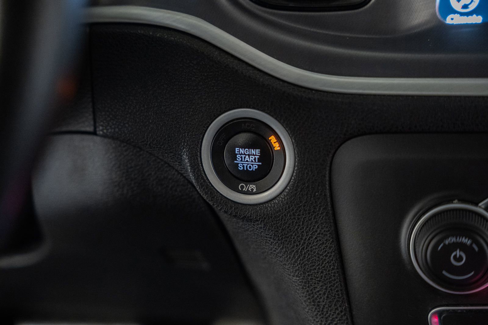 Used 2022 Dodge Charger GT w/ Blacktop Package image 32