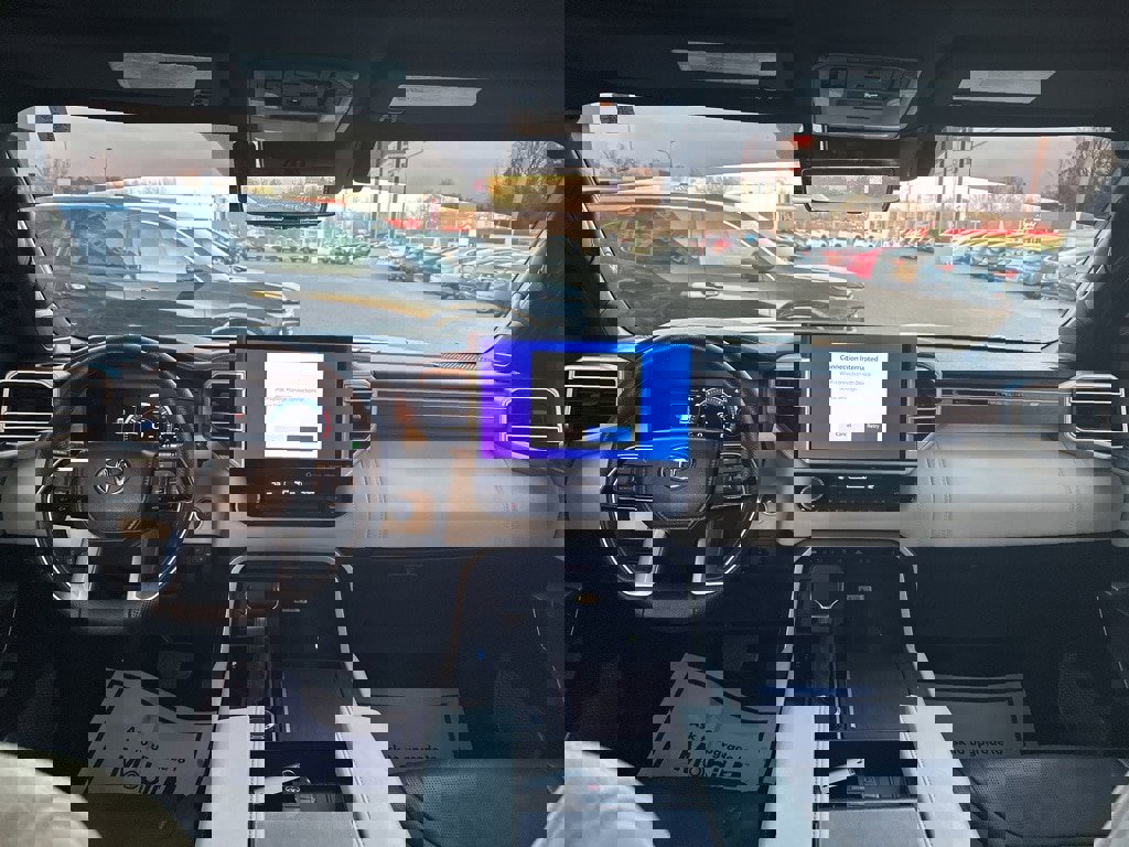 Used 2023 Toyota Sequoia Capstone image 2