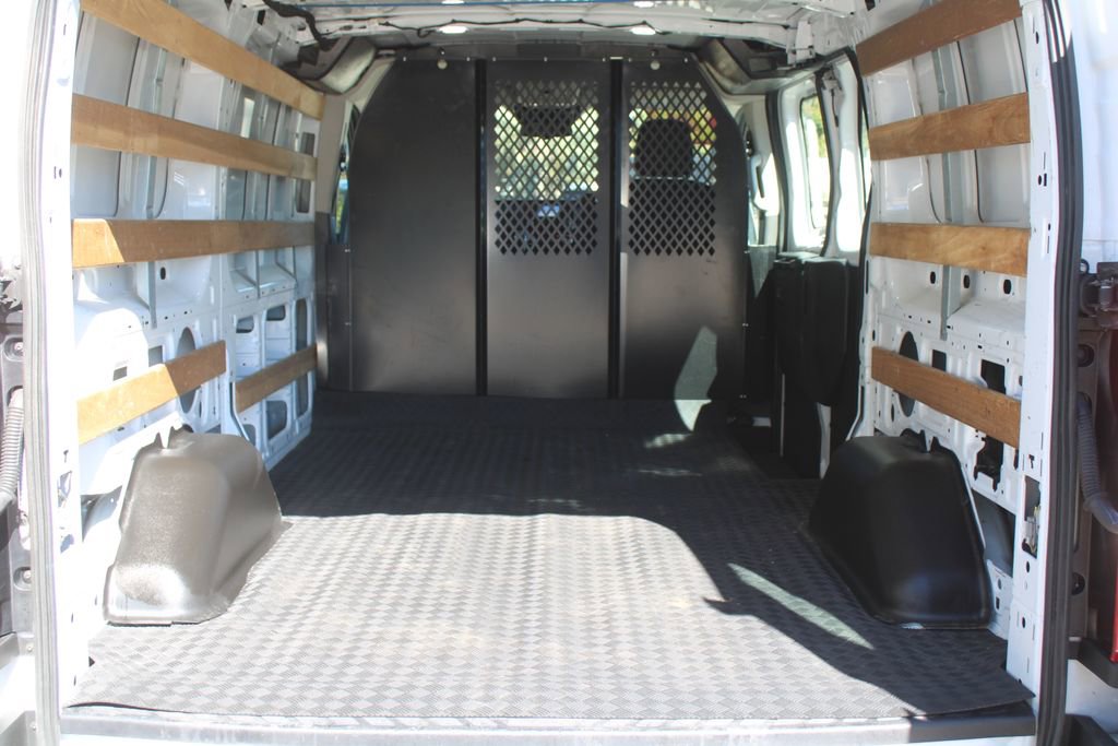 Used 2022 Ford Transit 250 Low Roof w/ Exterior Upgrade Package image 24