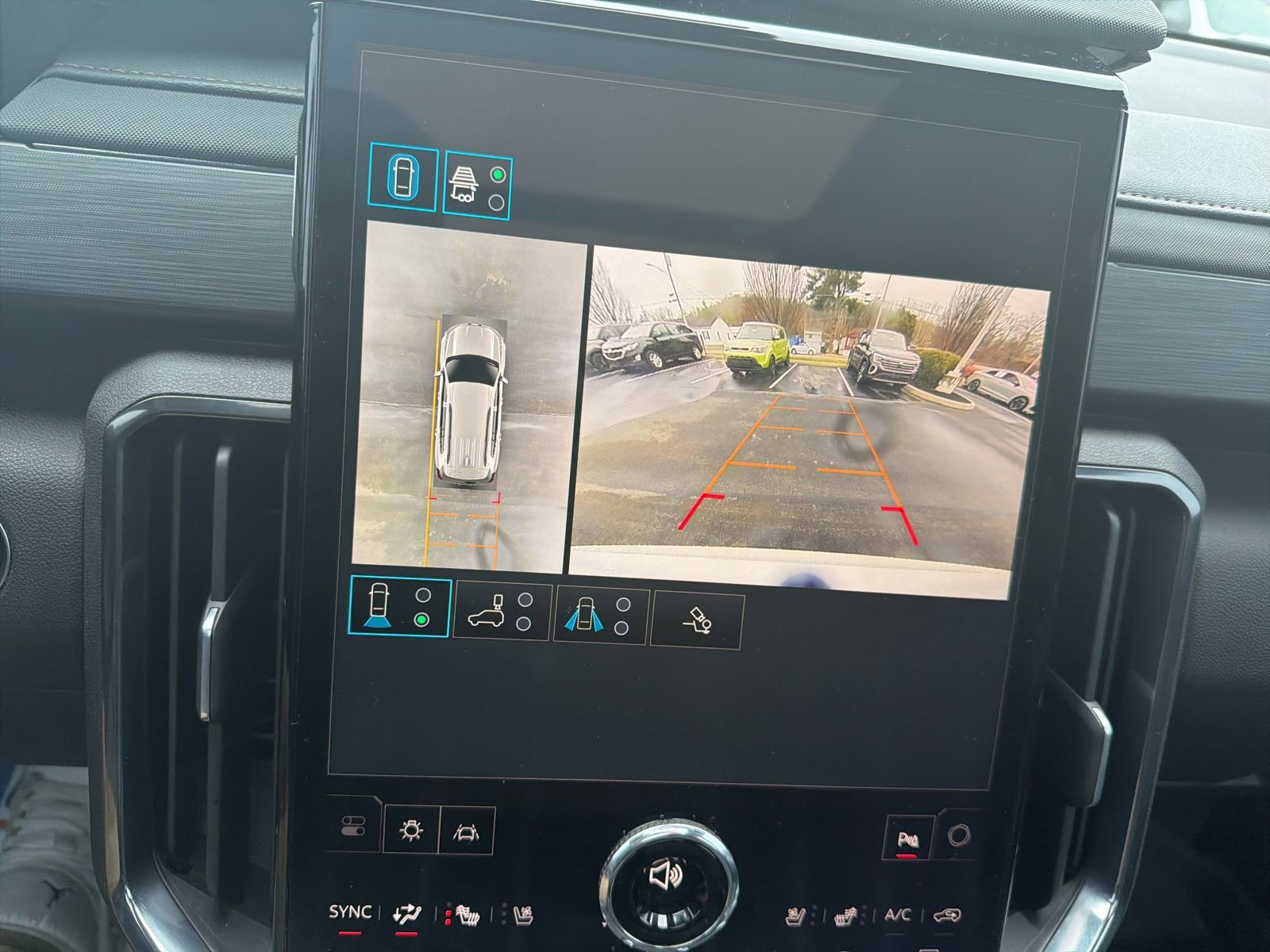 Certified 2024 GMC Acadia AT4 w/ Luxury Package image 19