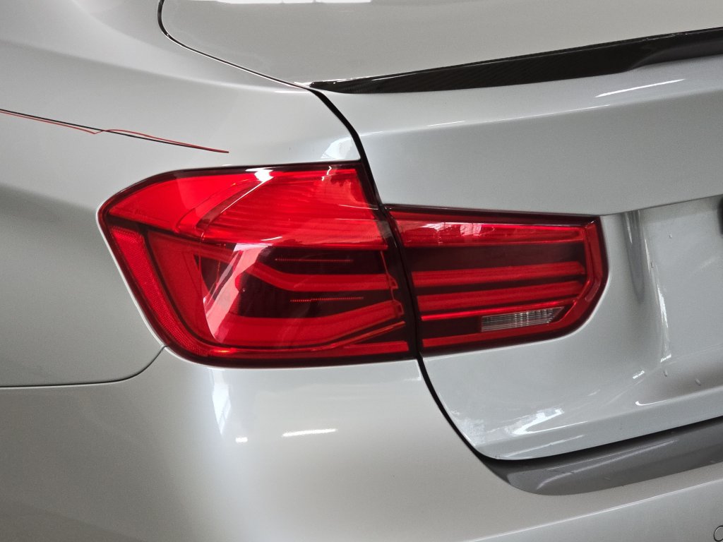 Used 2017 BMW 330i Sedan RWD image 31