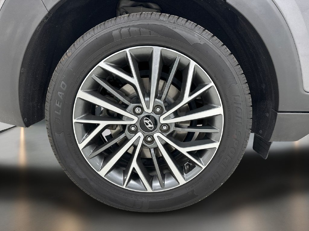 Used 2021 Hyundai Tucson Ultimate w/ Cargo Package FWD image 11