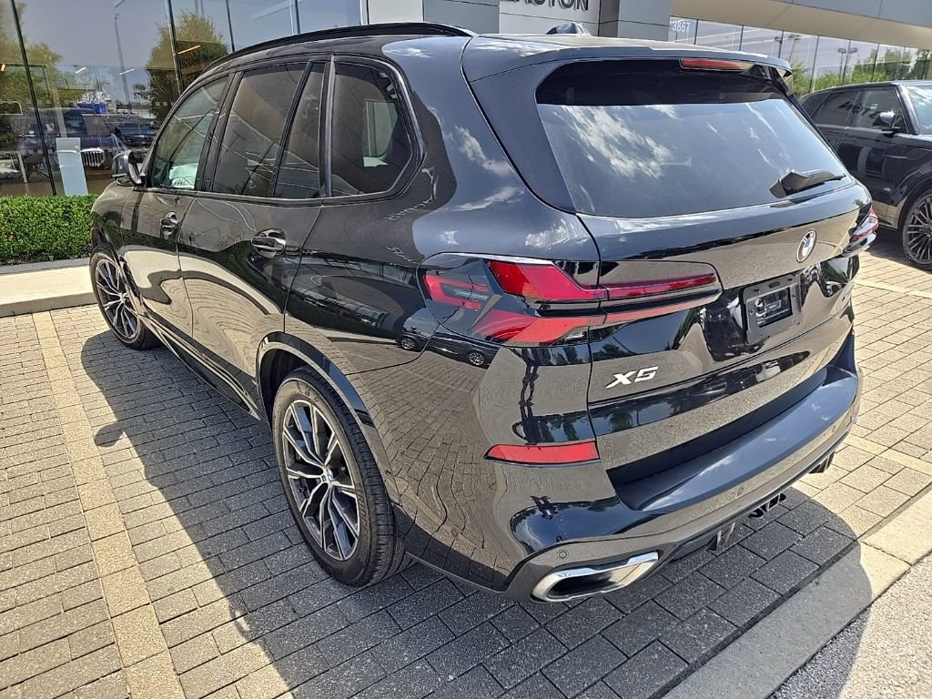 Used 2024 BMW X5 xDrive40i w/ Executive Package AWD/4WD image 7
