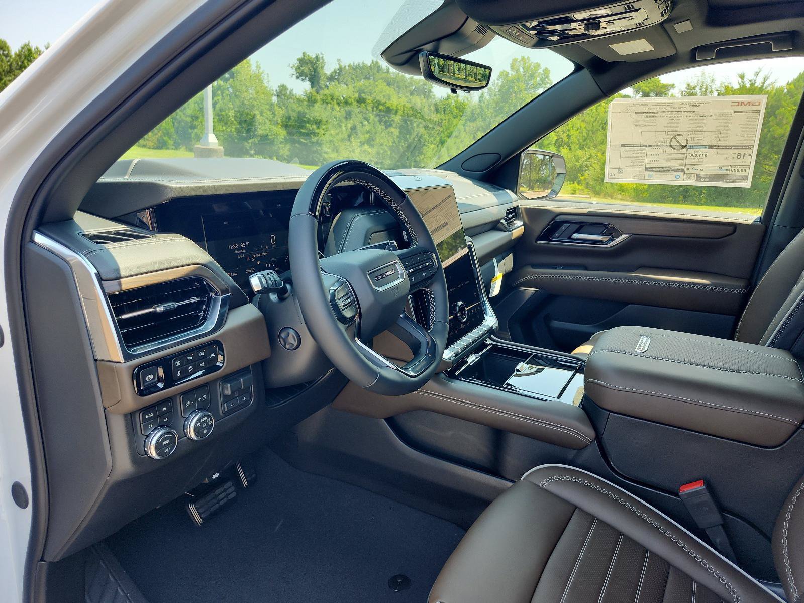 New 2026 GMC Yukon XL Denali Ultimate AWD/4WD image 14