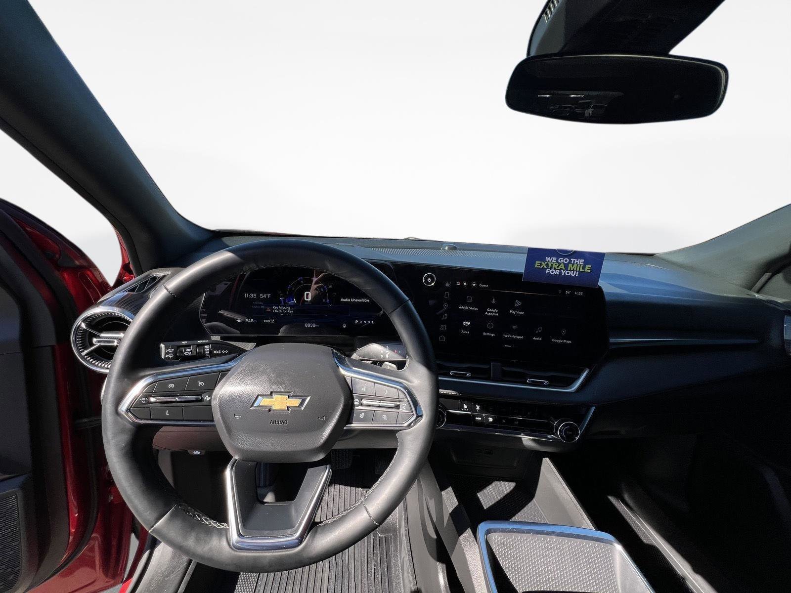 Used 2025 Chevrolet Equinox LT image 36