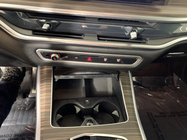Used 2026 BMW X5 xDrive50e w/ M Sport Package image 12