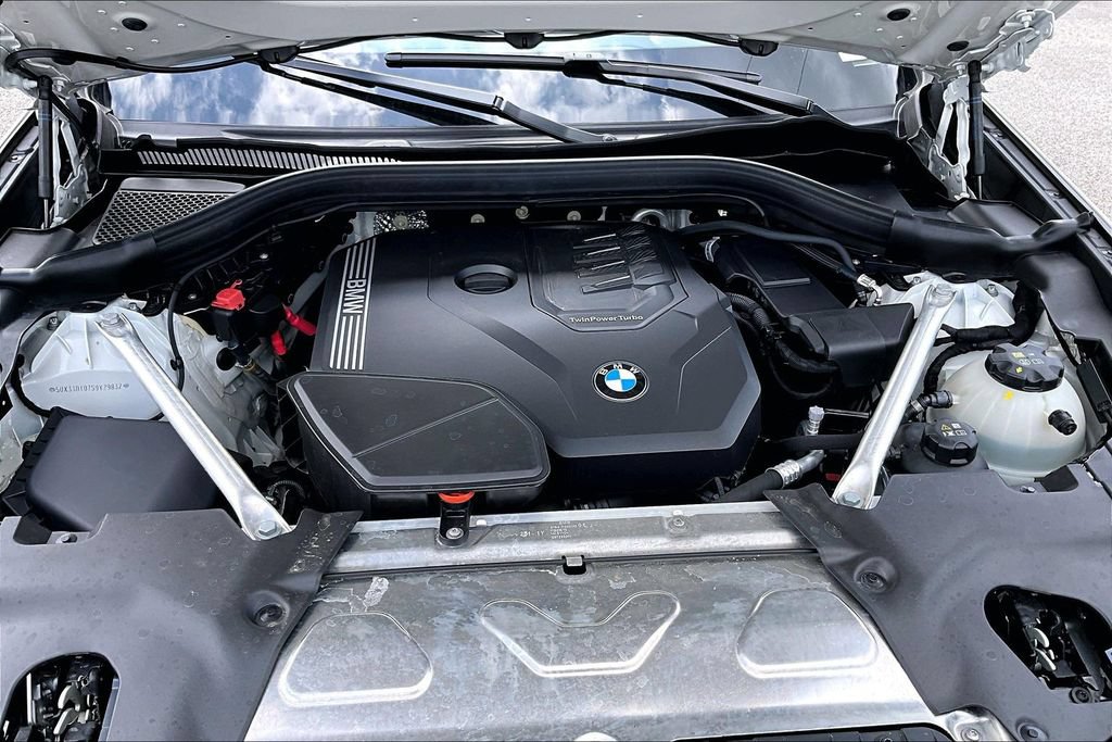Certified 2025 BMW X4 xDrive30i w/ Convenience Package AWD/4WD image 30