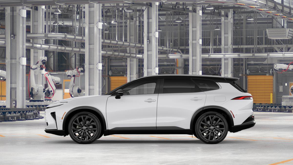 New 2026 Toyota Crown Signia AWD/4WD image 4