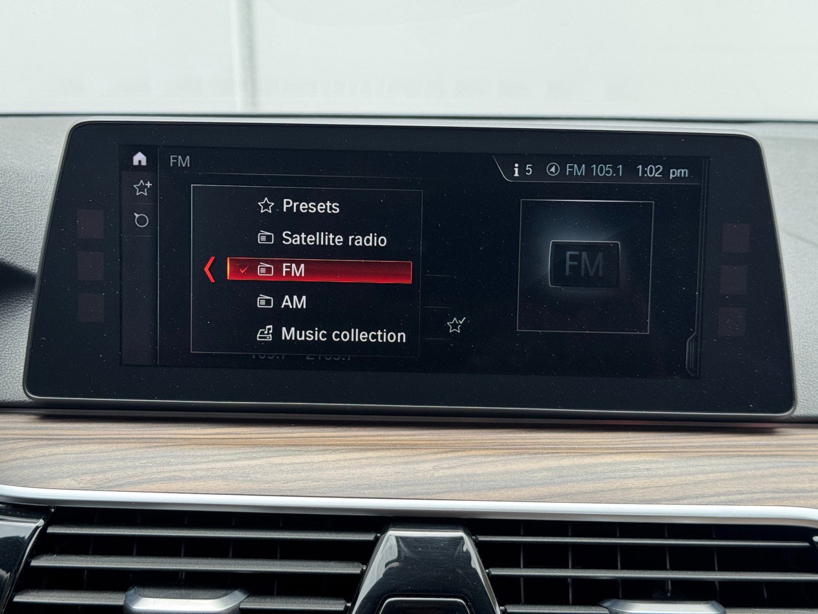 Used 2017 BMW 530i RWD image 26