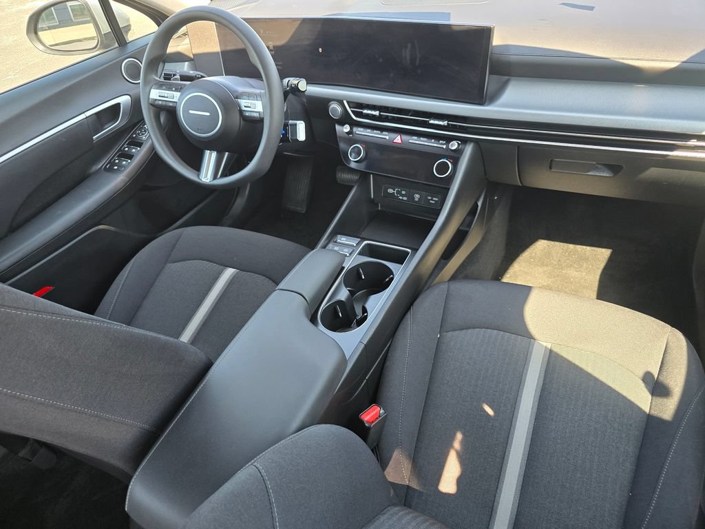 Used 2026 Hyundai Sonata Blue FWD image 19