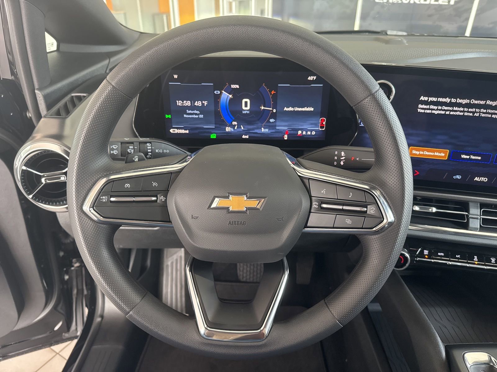 New 2026 Chevrolet Equinox EV LT image 18