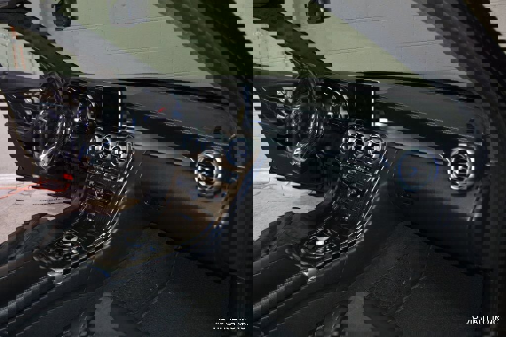 Used 2017 Mercedes-Benz C 63 AMG AMG C 63 Sedan image 12