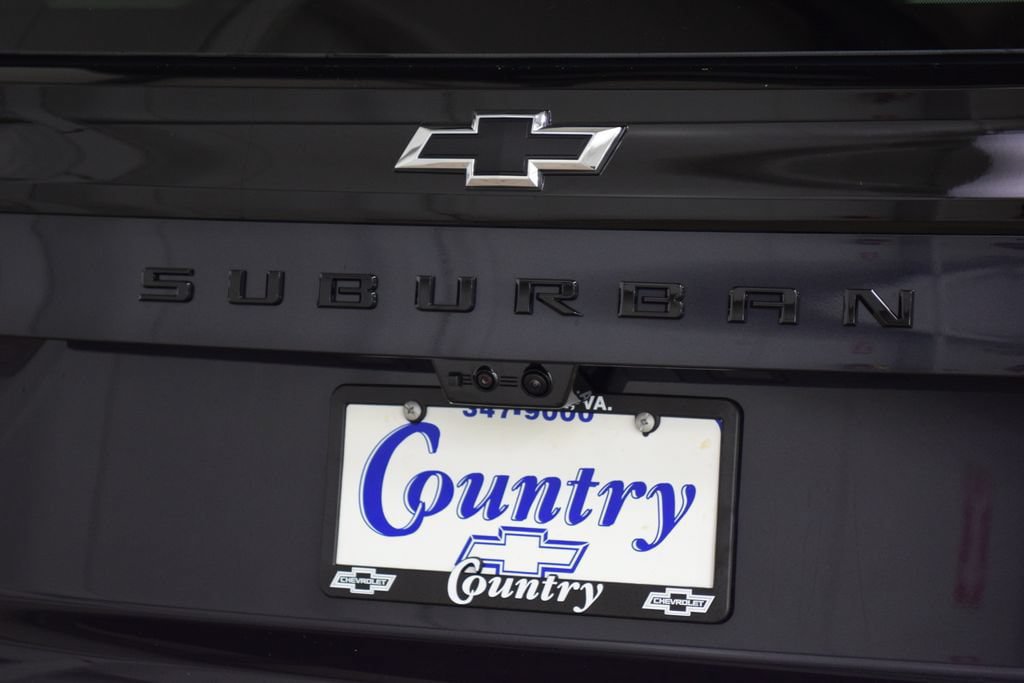 New 2026 Chevrolet Suburban Z71 w/ Z71 Off-Road Package AWD/4WD image 24