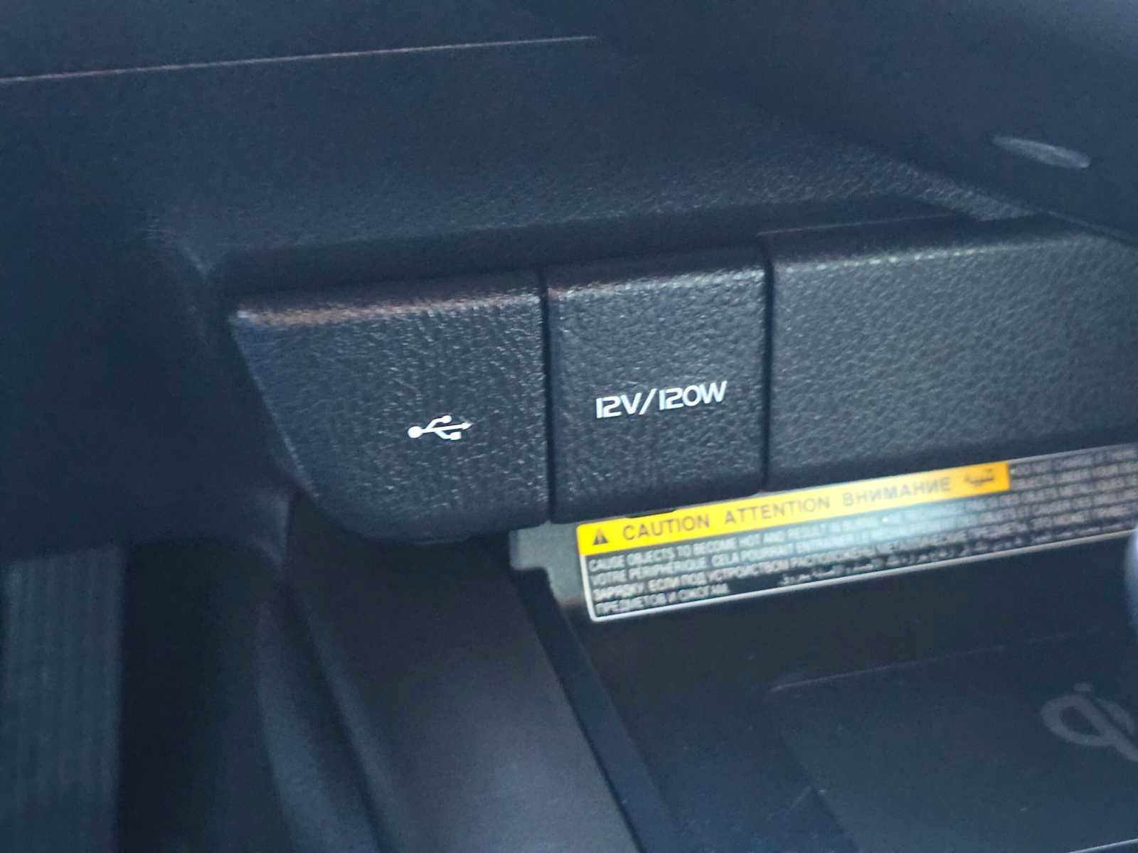 Certified 2021 Toyota Camry XLE FWD image 29