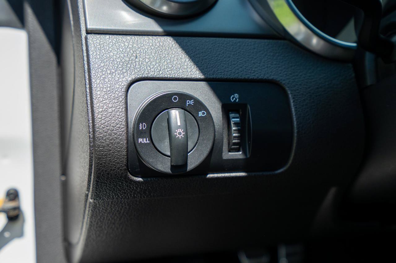 Used 2008 Ford Mustang Shelby GT500 RWD image 18